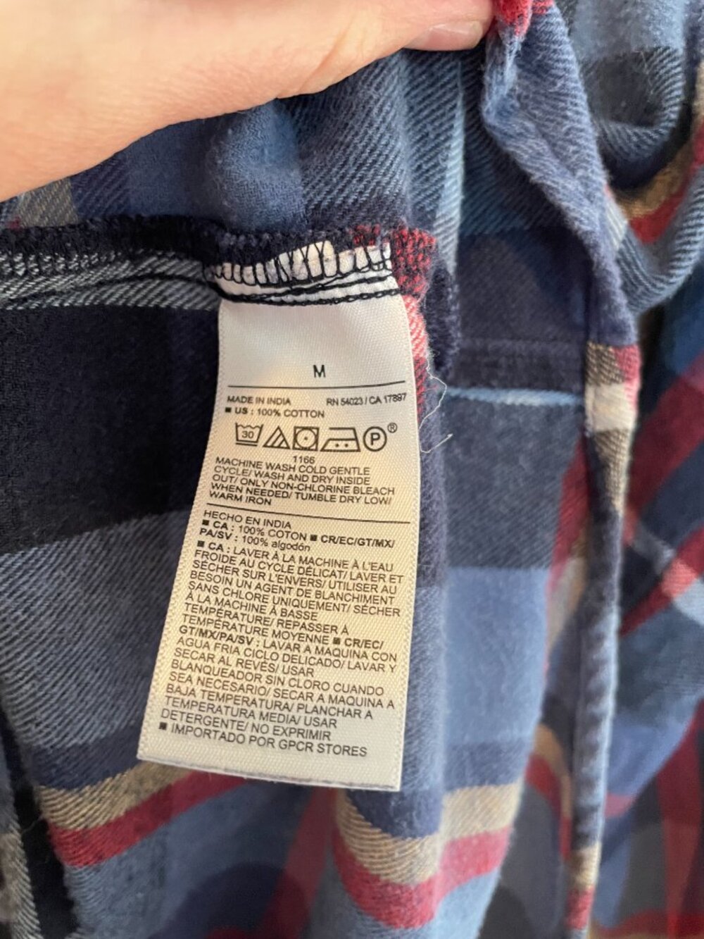 Old Navy Blue Red Plaid Flannel Button Up Shirt Cotton M - Picture 2 of 3